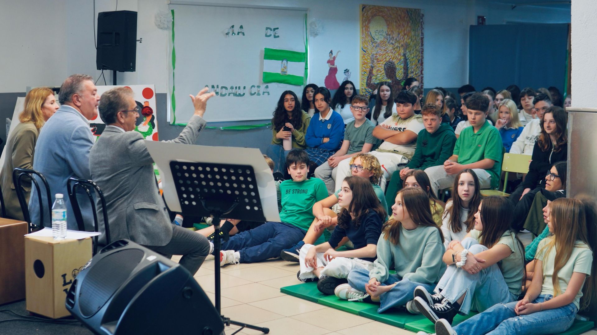 Mario Bravo answers the children's questions.