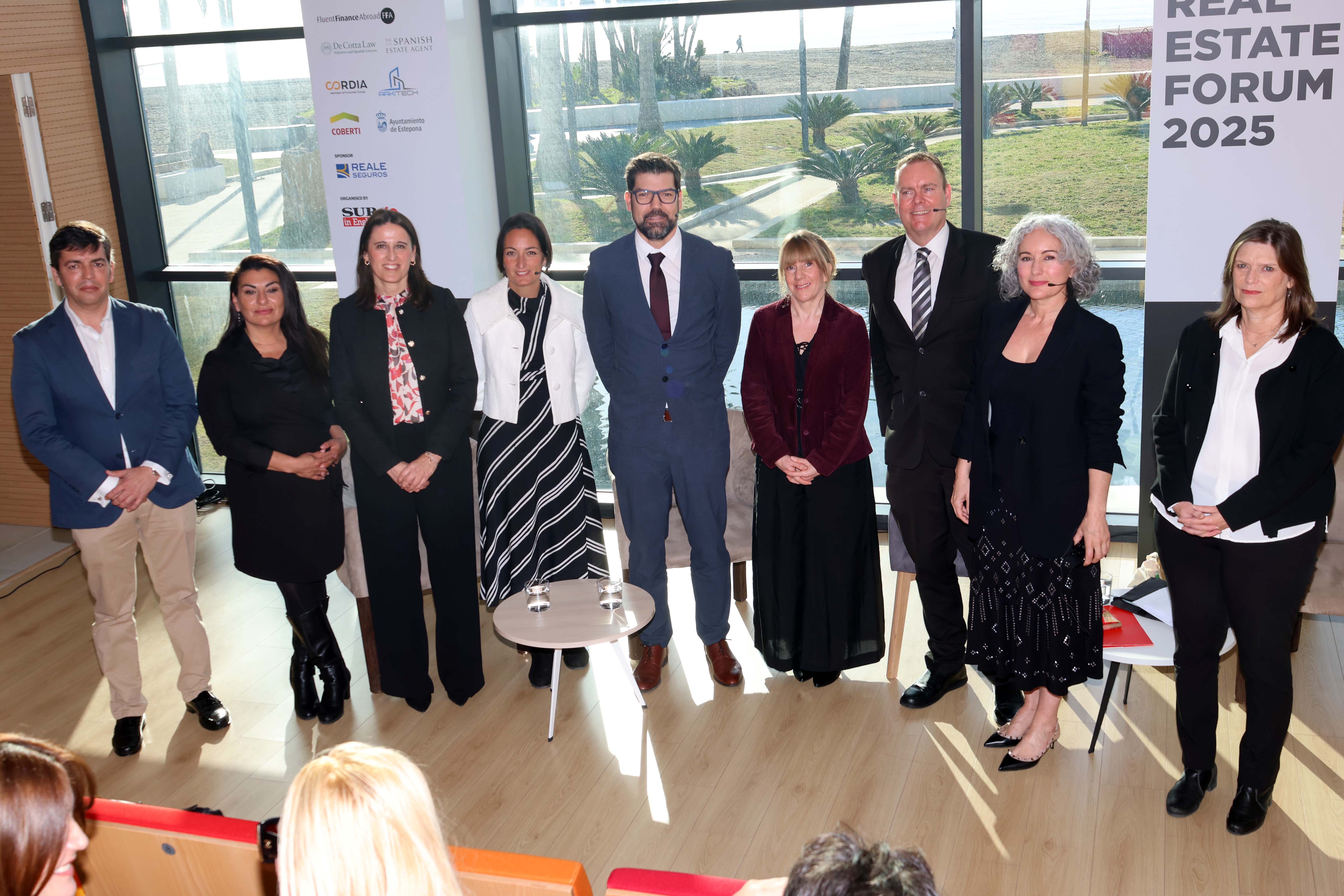 SUR in English real estate and property investment forum in Estepona, in pictures