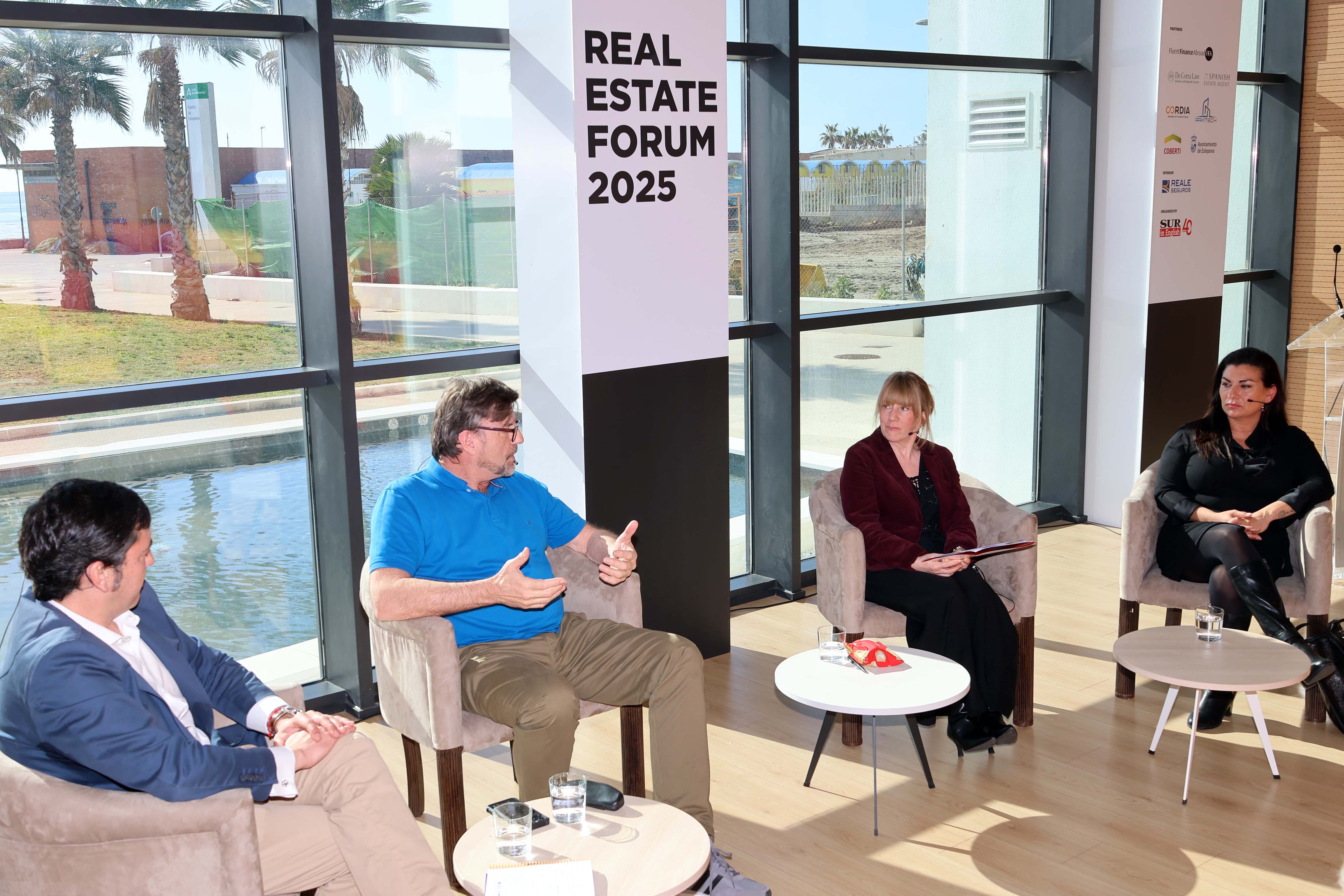 SUR in English real estate and property investment forum in Estepona, in pictures